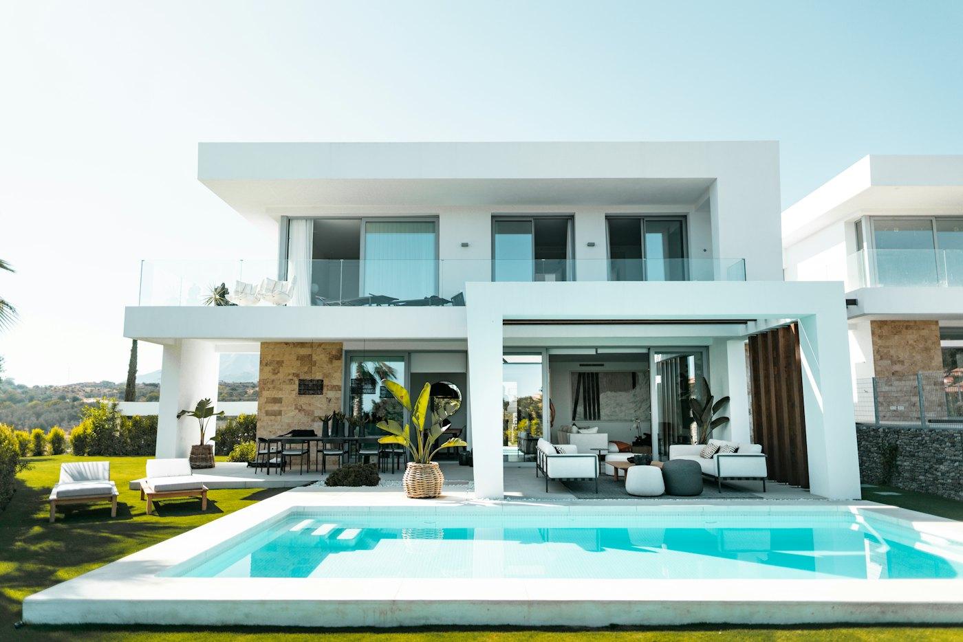 Modern 4 Bedroom Villa in Tabata